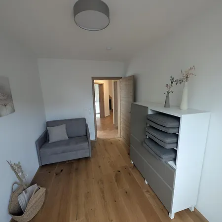 Schwarzer Adler - Storchennest Apartment